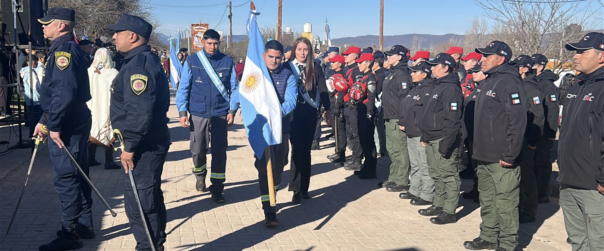 CLEMiC participó del Día de la Bandera en Arroyo de los Patos