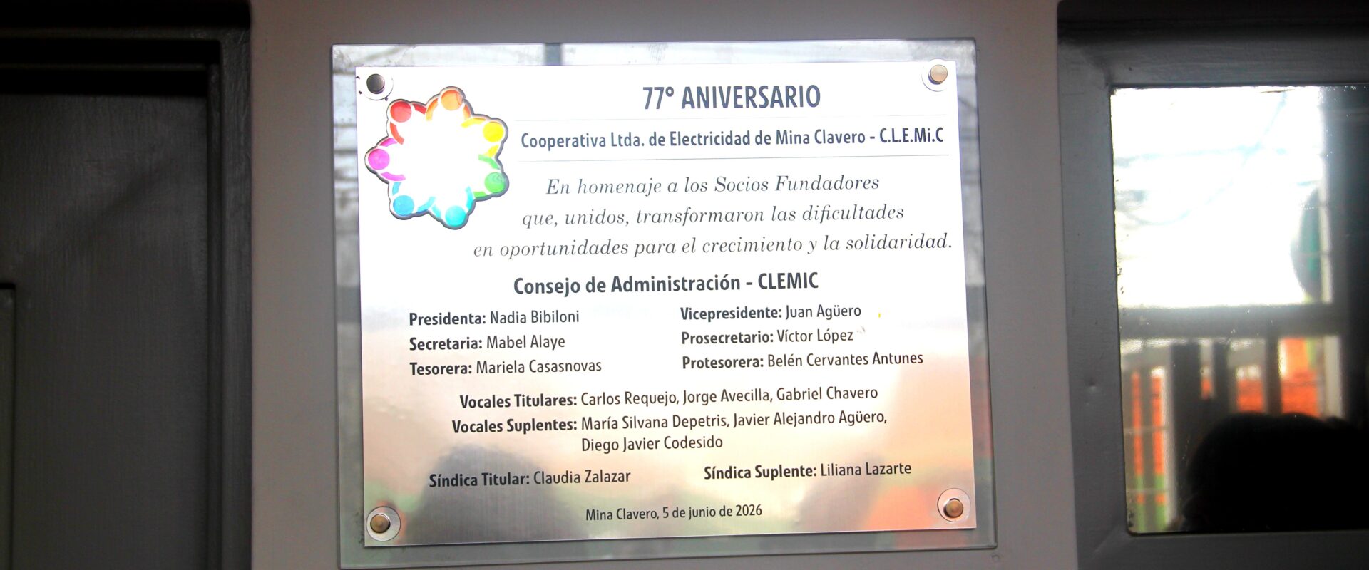 CLEMiC celebró sus 77 años con el descubrimiento de placa conmemorativa